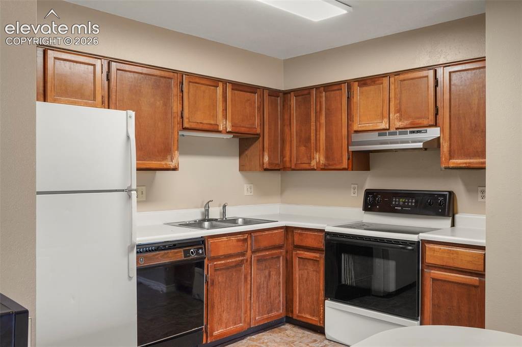 1238 Firefly Circle