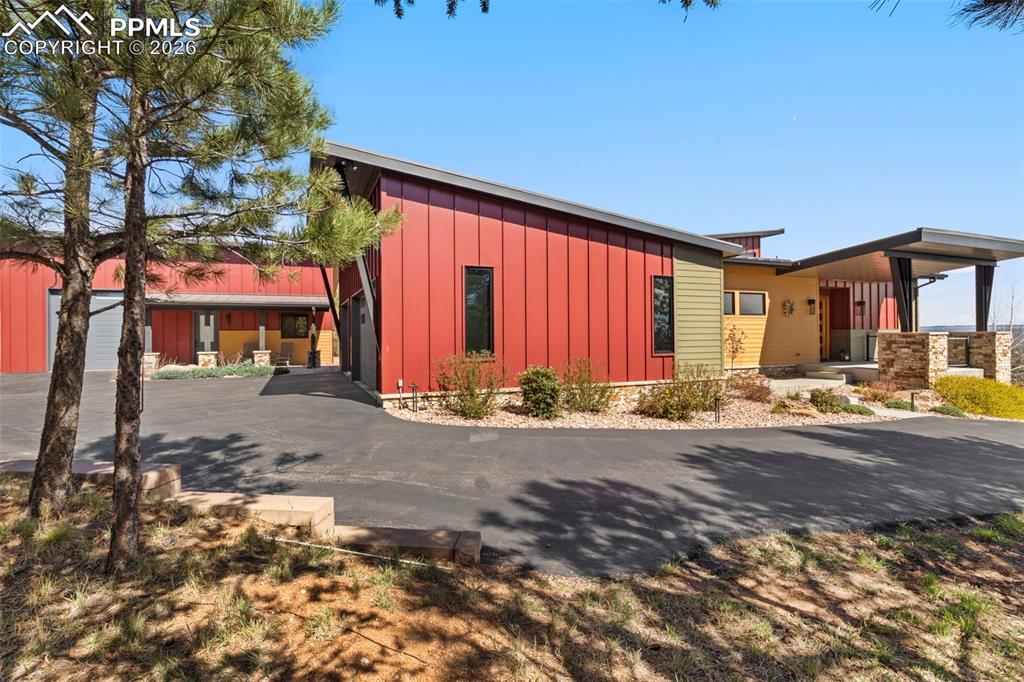 2295 Pegasus Park View