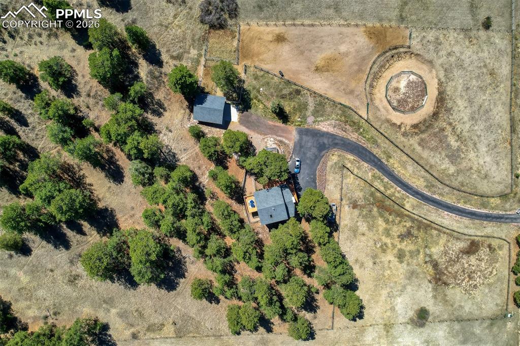 18185 Gray Mare Lane