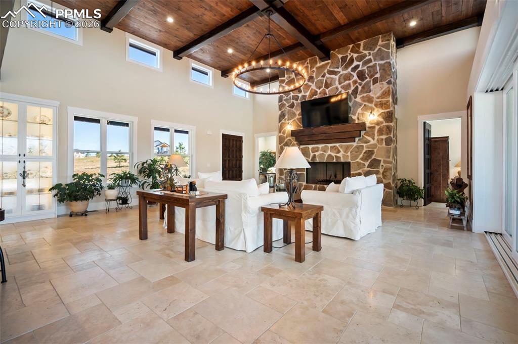 4694 Settlers Ranch Road