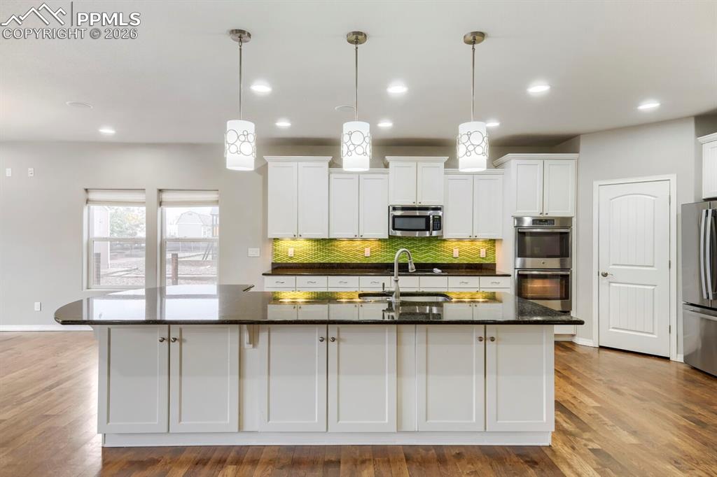 7074 Honeycomb Drive