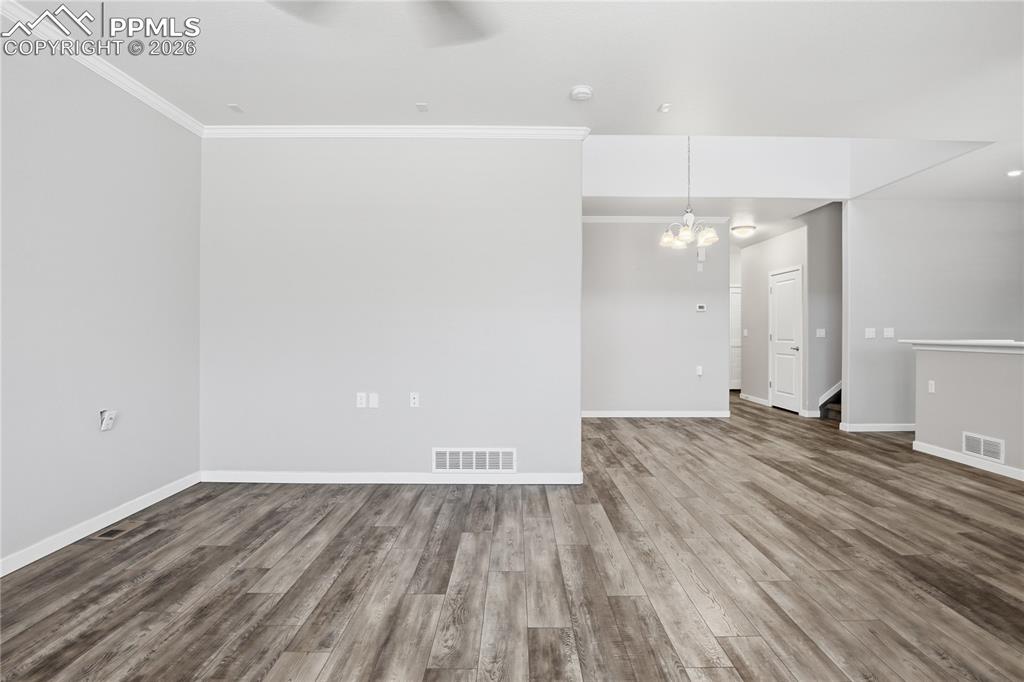 2835 Elm Meadow View