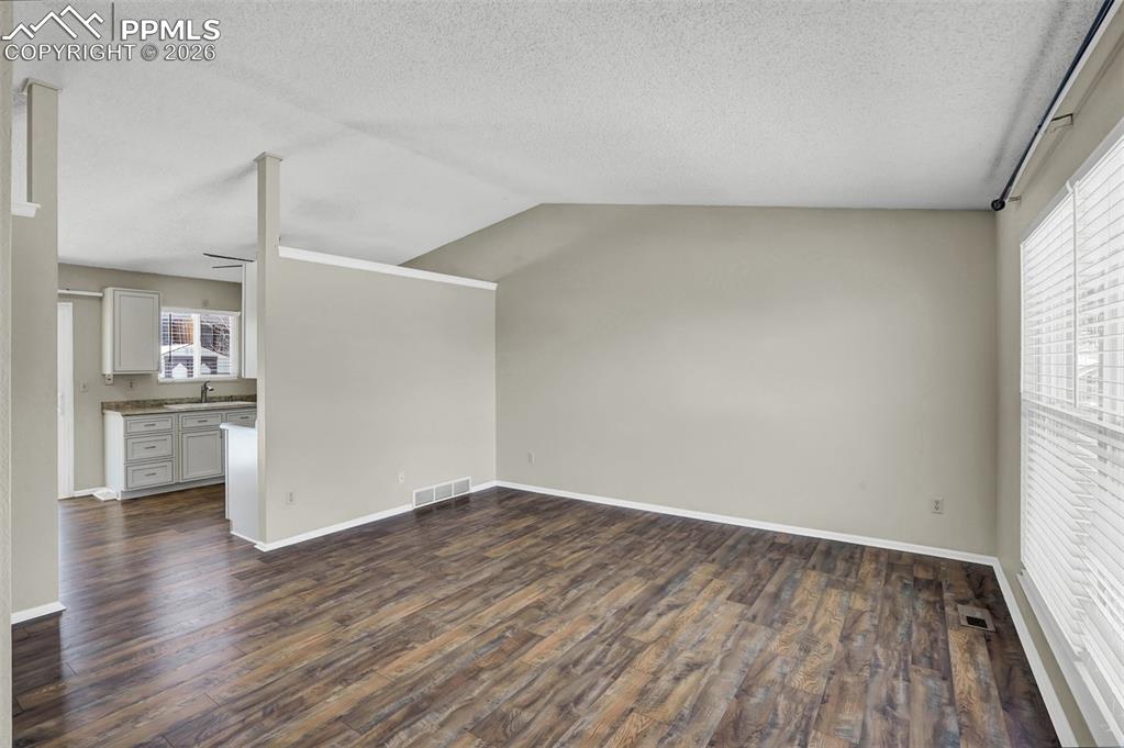 6569 E Gambol Quail Drive