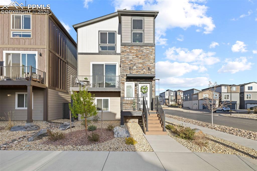 6830 Lily Mountain Lane