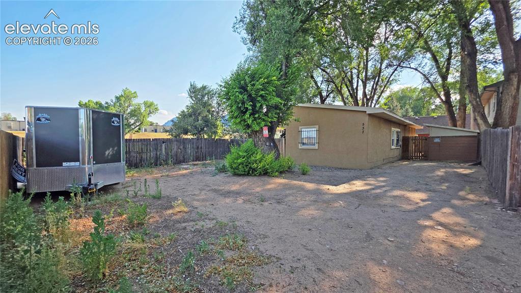 537 Crockett Lane
