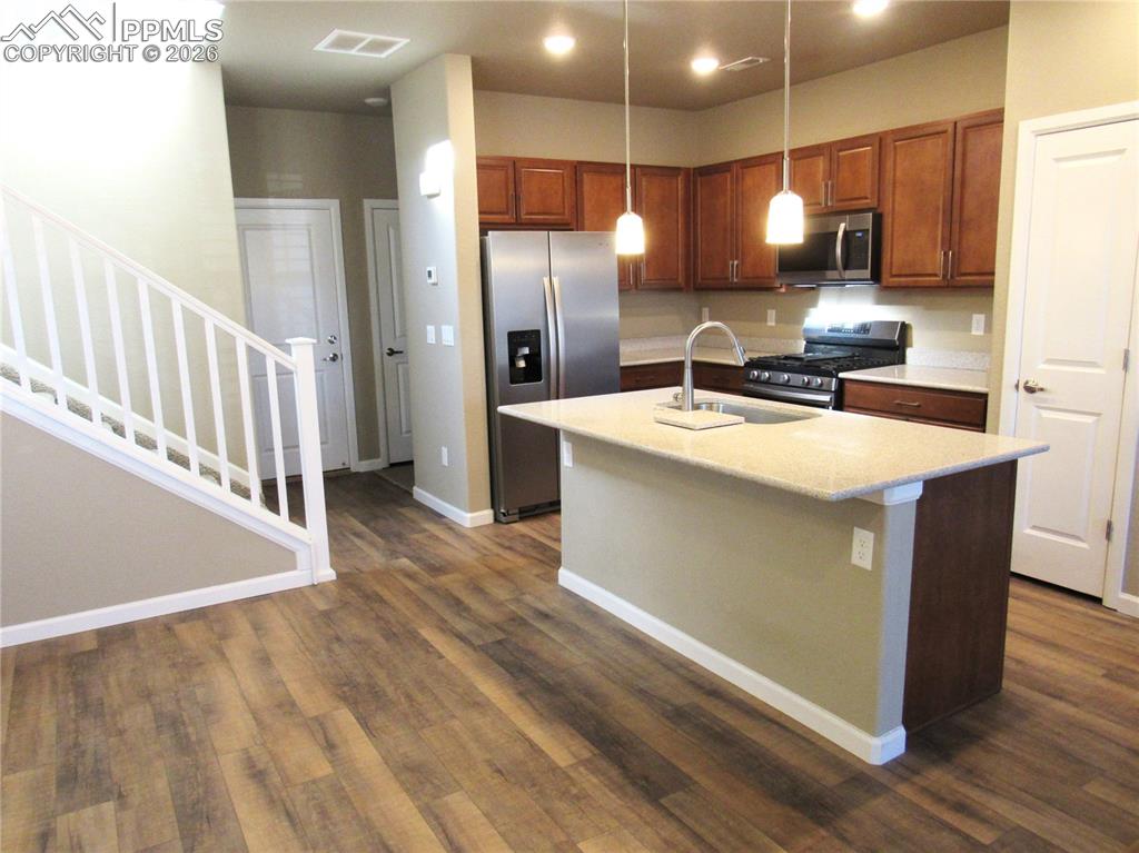 8711 Laurel Mountain View