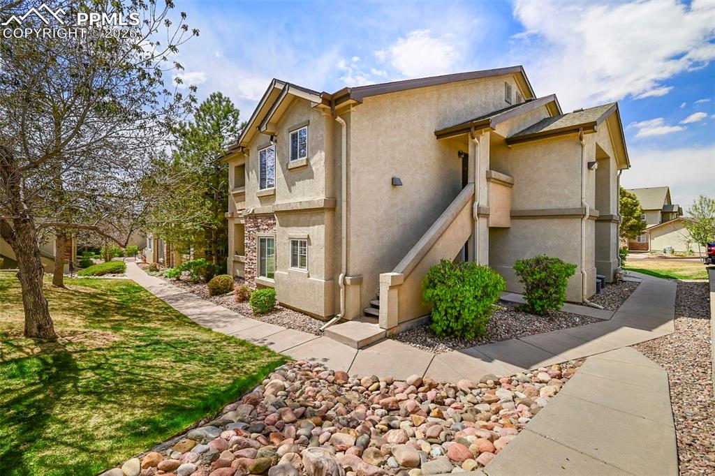 7045 Ash Creek Heights 202