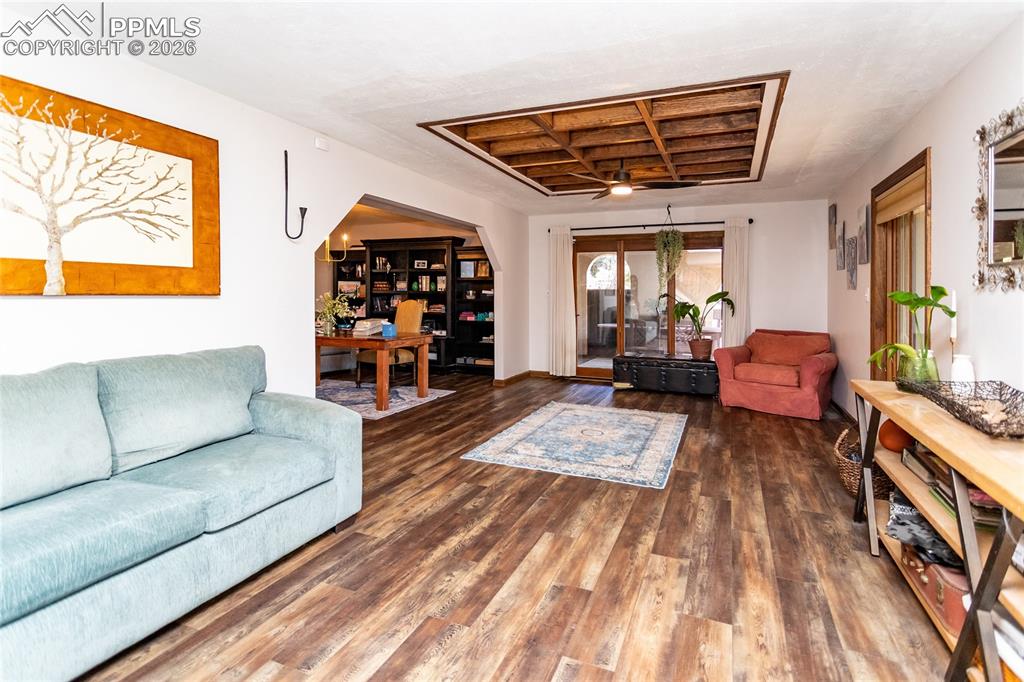 125 Sunbird Cliffs Lane