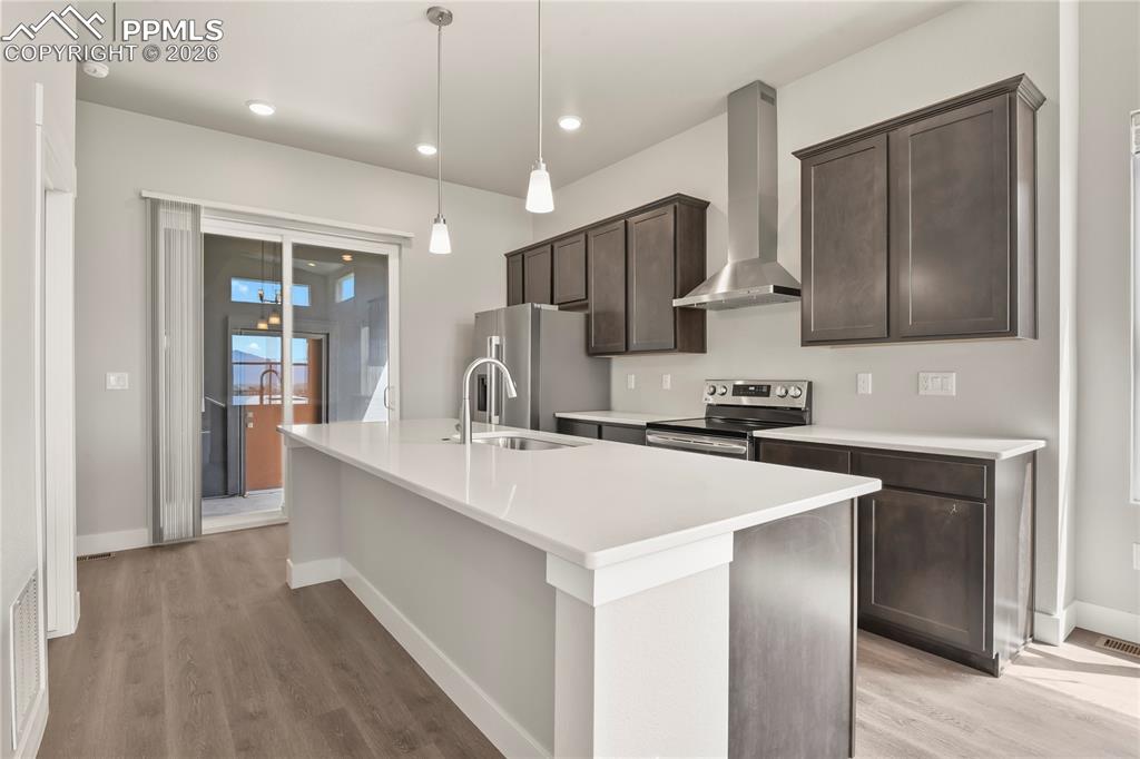 9420 Roseate View