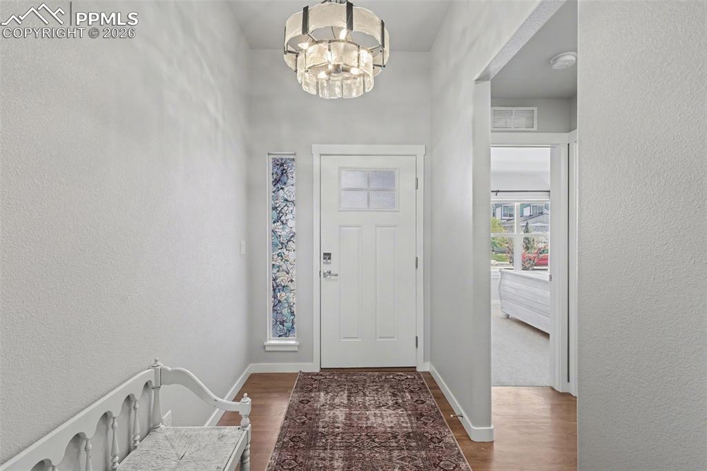 4561 Hanging Lake Circle