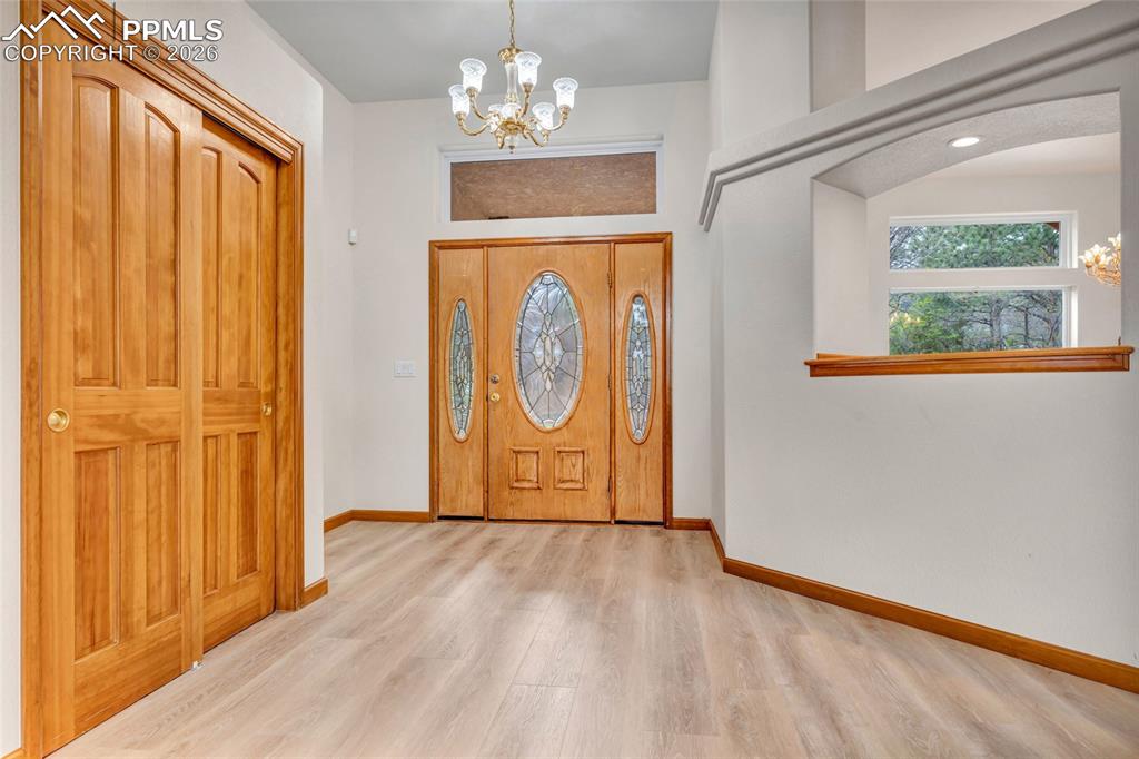 1205 Oakmoor Heights