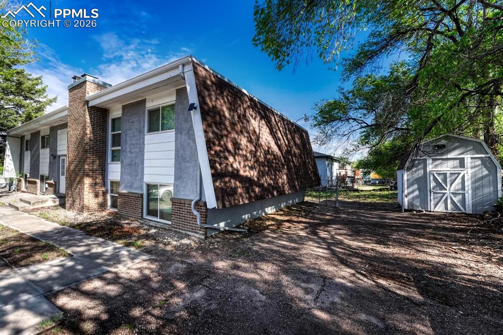 345 Gahart Drive