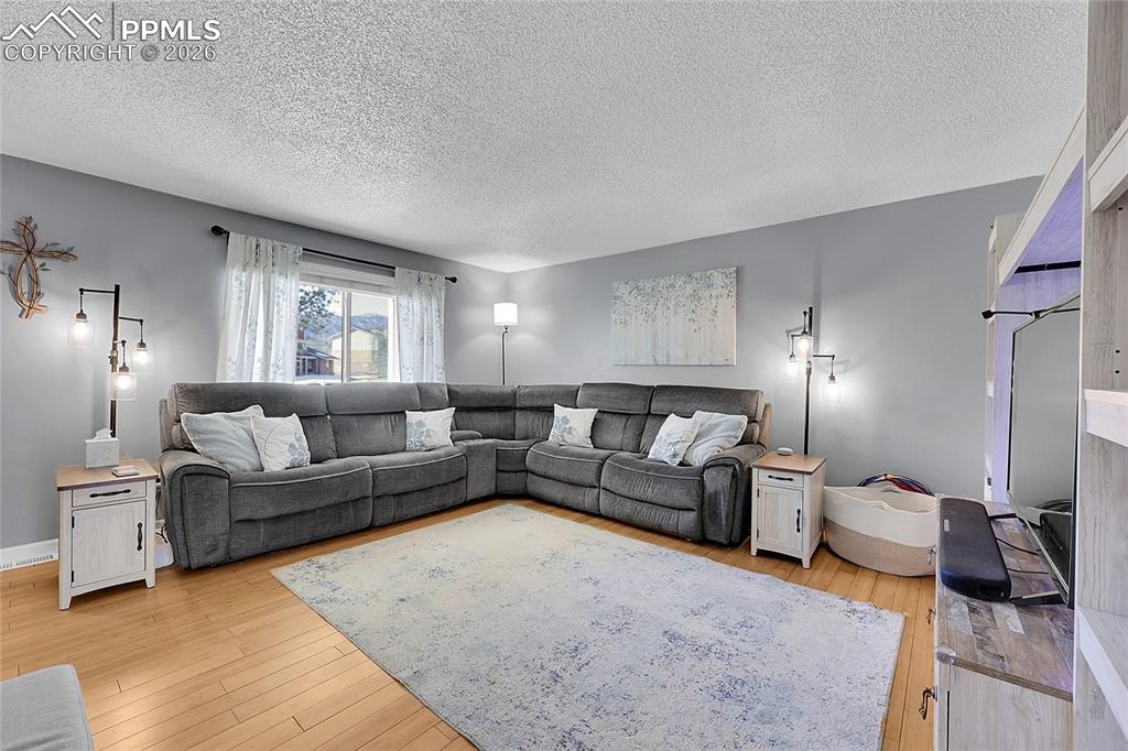 218 W Rockrimmon Boulevard C