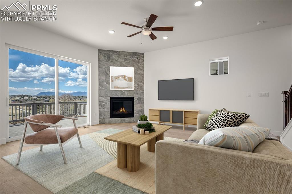4415 Peak Crest View