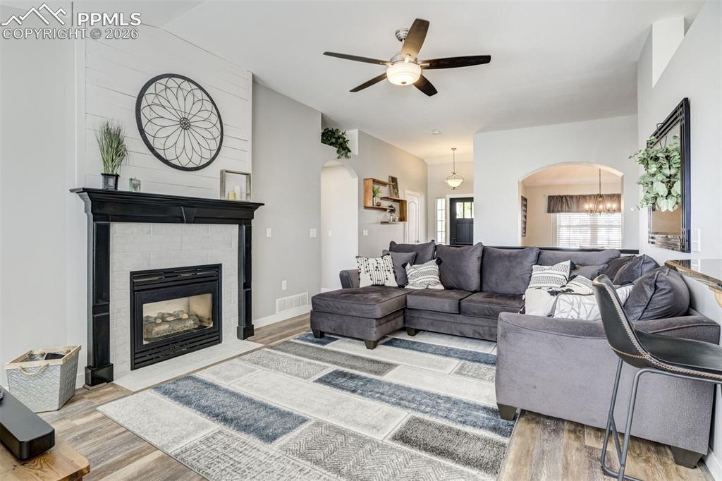 5423 Campglen Drive