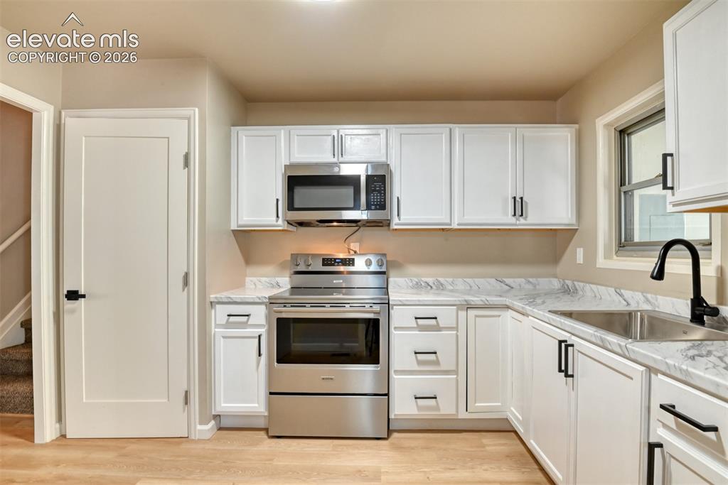 2806 Casden Circle