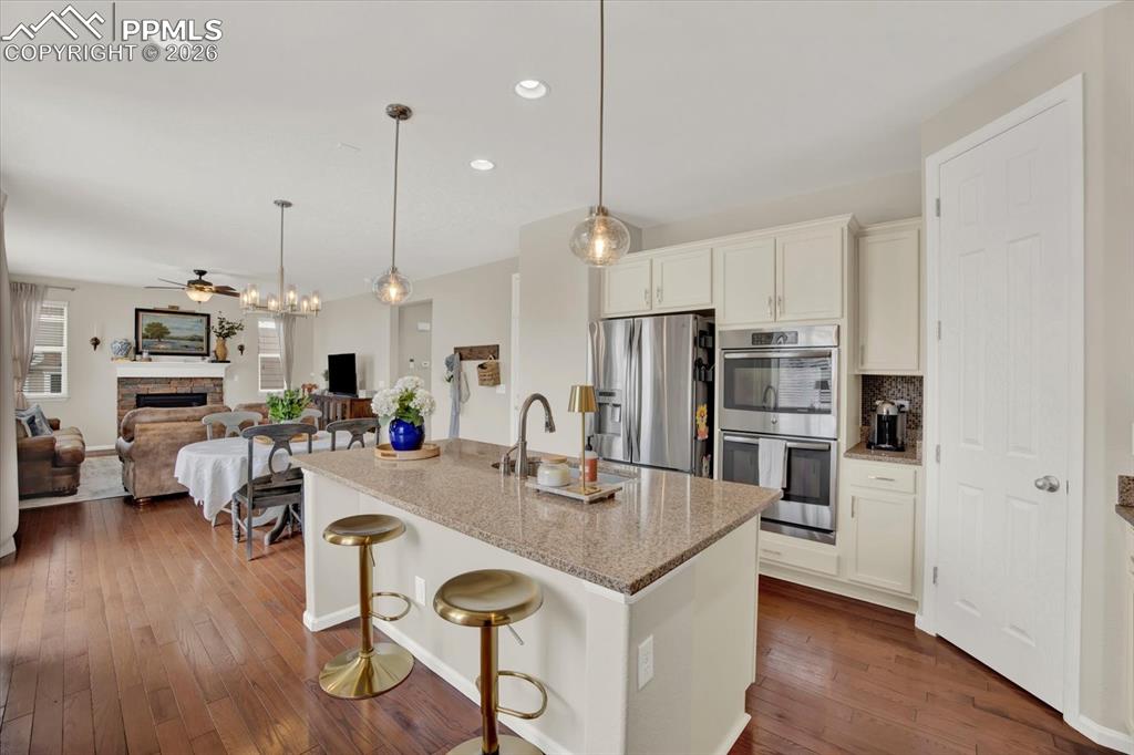 7106 Golden Acacia Lane