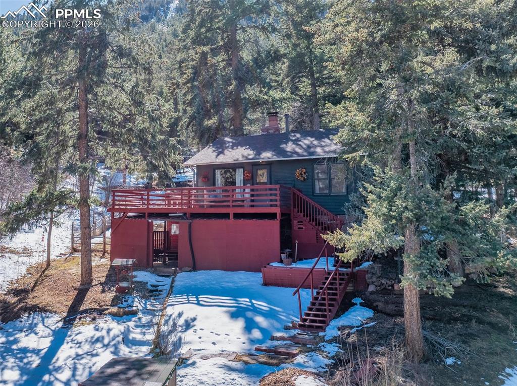 9735 Mountain Road