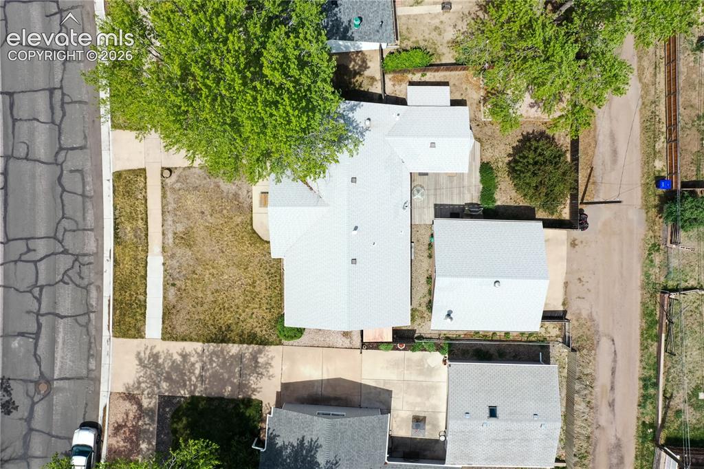 1715 Bates Drive