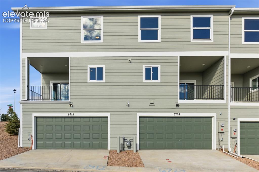 6694 Saturn Swing Grove