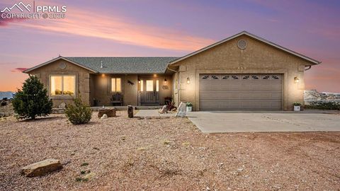 459 Bowie Road Penrose CO 81240