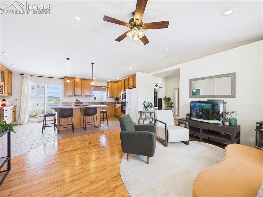 221 W Bywood Drive