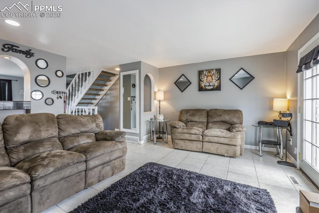 13937 E Bails Place