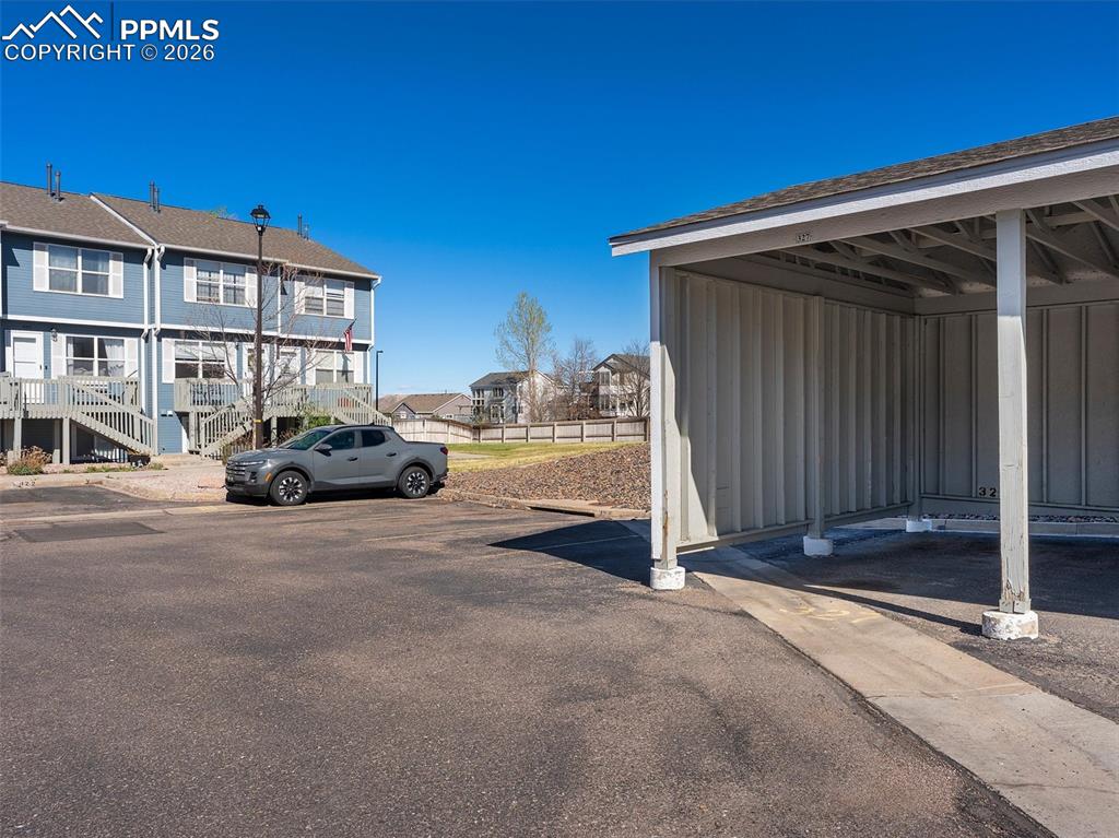 1882 Oakcrest Circle