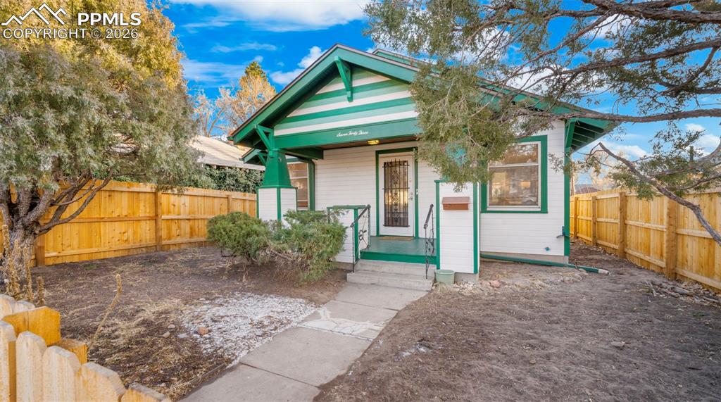 743 E Platte Avenue