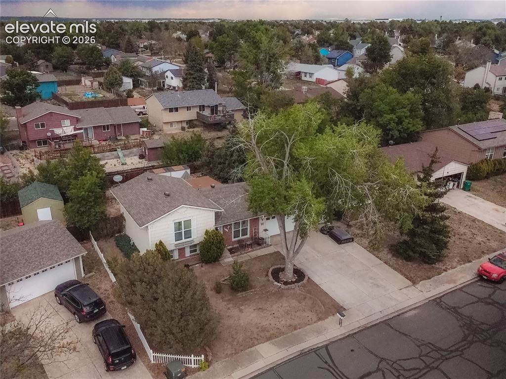4822 Bailey Place