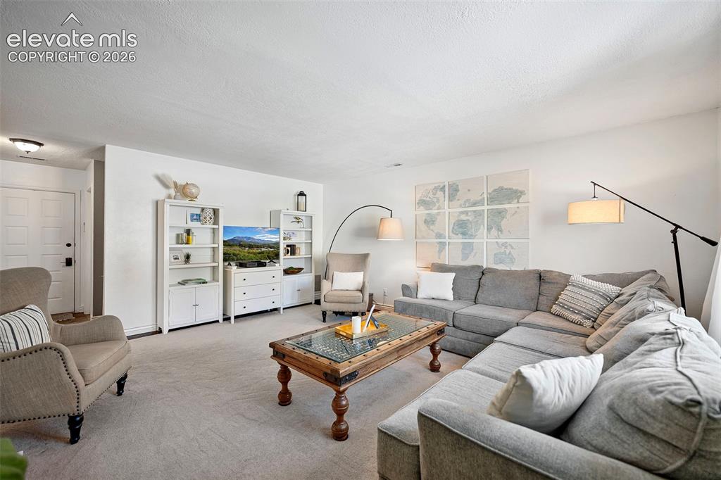 6924 Gayle Lyn Lane