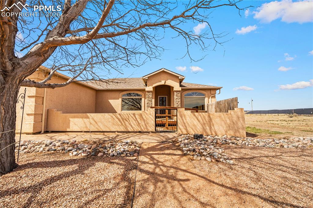 1225 N Parkridge Drive