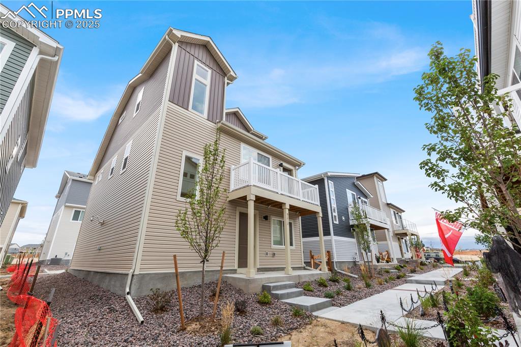 9212 Twin Sisters Drive