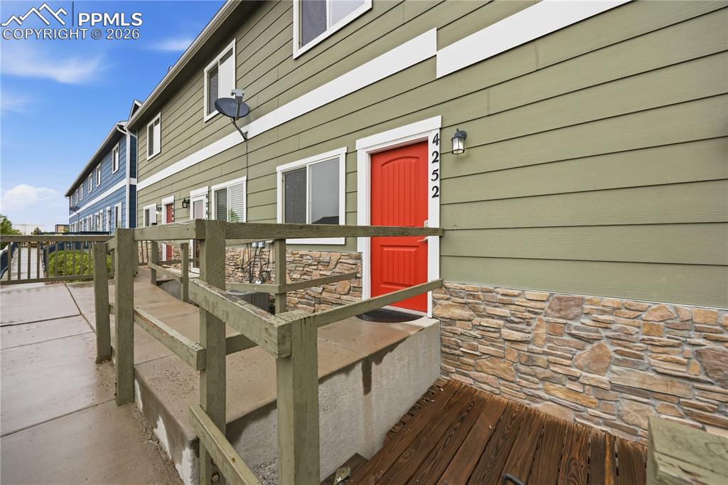 4252 Little Rock View