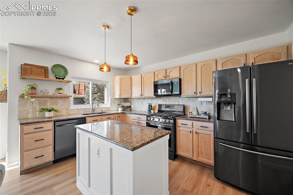 7323 Willowdale Drive