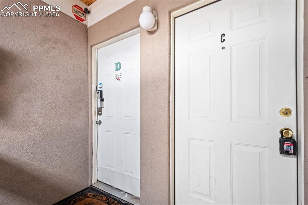 3230 Van Teylingen Drive C