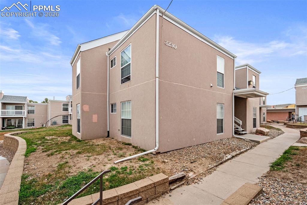 3230 Van Teylingen Drive C