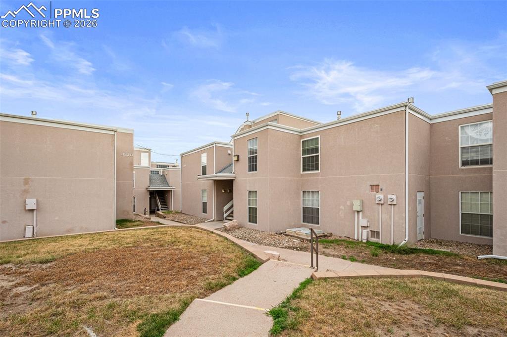 3230 Van Teylingen Drive C