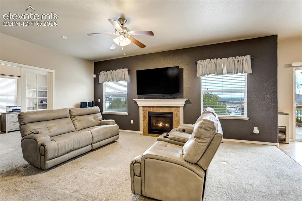 5958 Cumbre Vista Way
