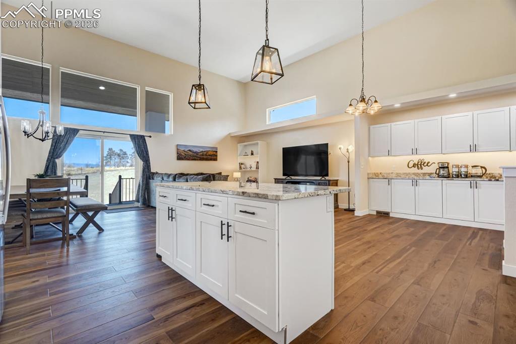 10108 Rolling Ridge Road