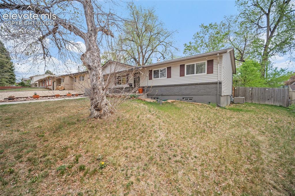 1531 Saratoga Drive