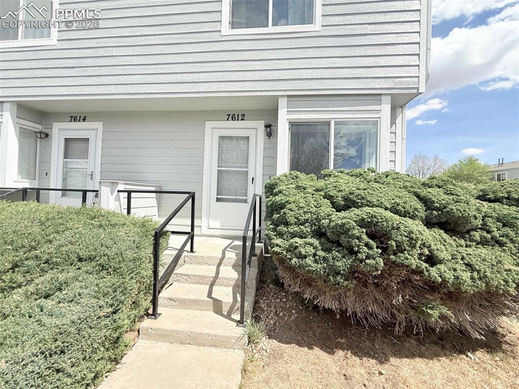 7612 Lexington Manor Drive