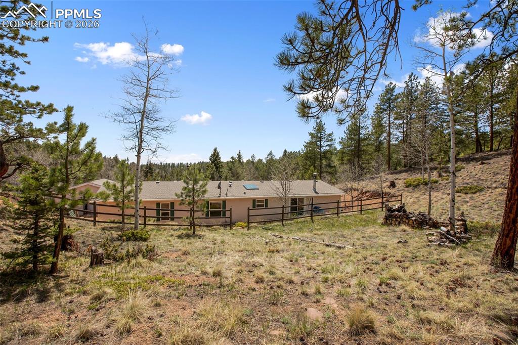 1011 W Bison Creek Trail