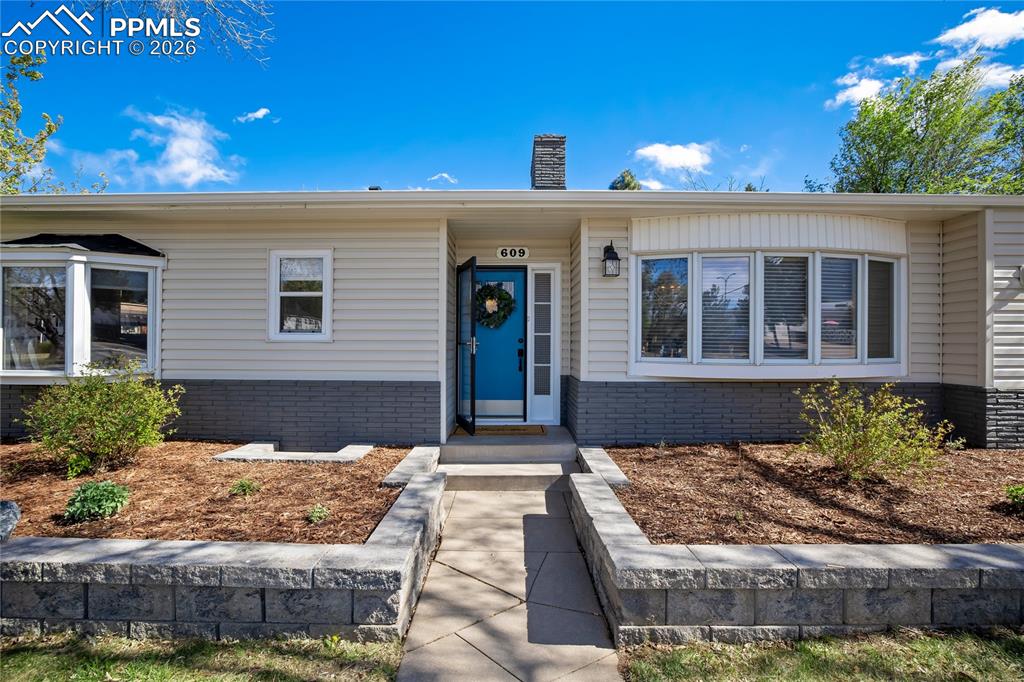 609 Cheyenne Boulevard