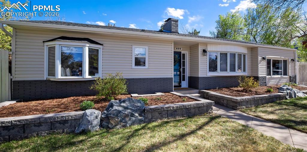 609 Cheyenne Boulevard