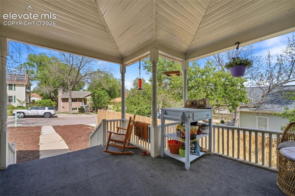 2427 W Platte Avenue