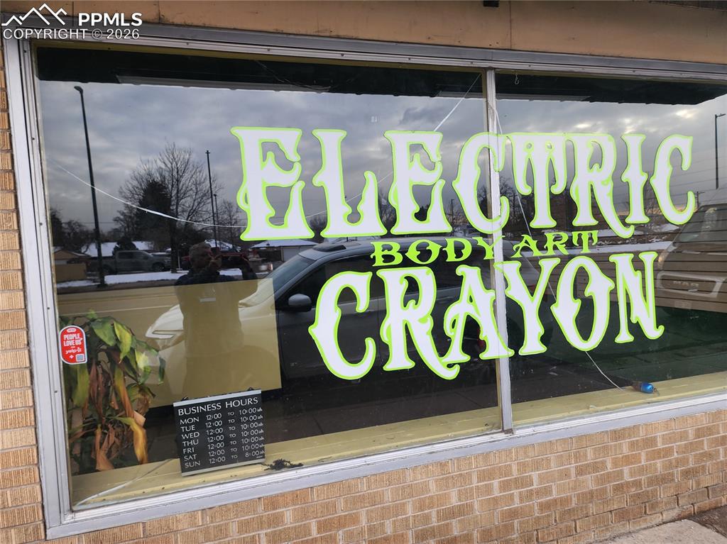 4324 S Broadway Bend