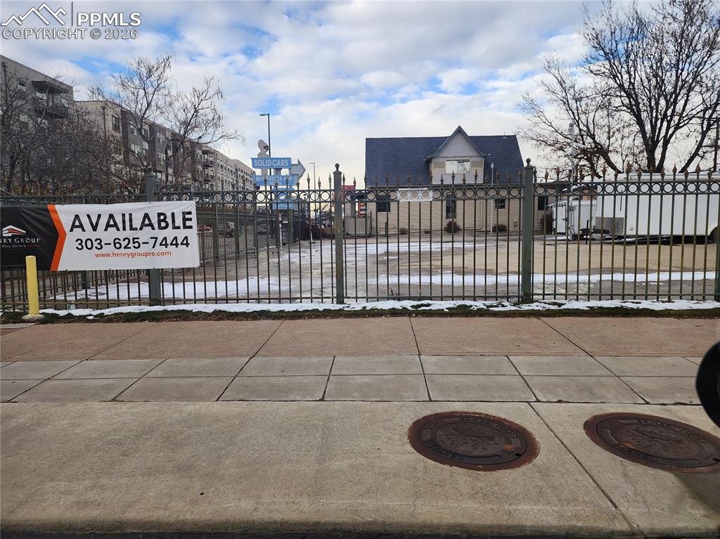 4324 S Broadway Bend