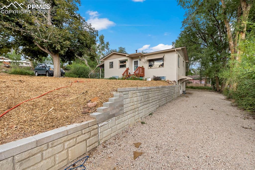 546 W St Vrain Street