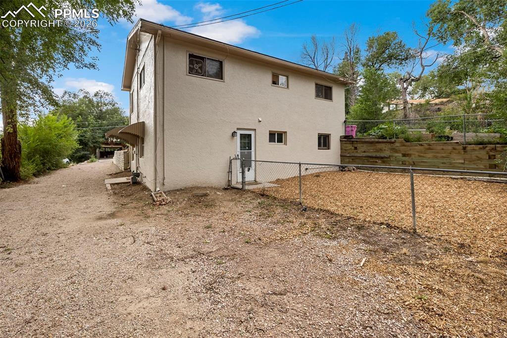 546 W St Vrain Street